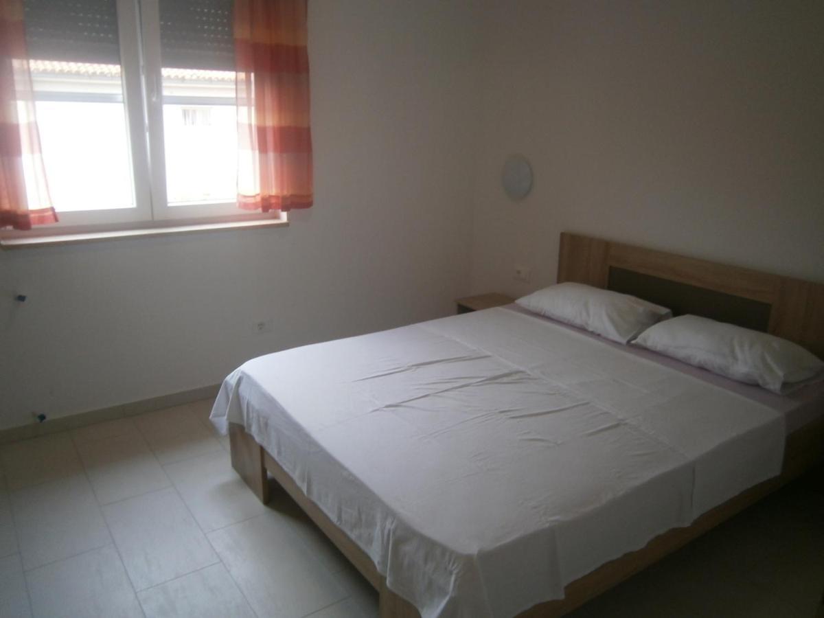 Lovely Fazana Apartments 400M From The Sea Exterior photo