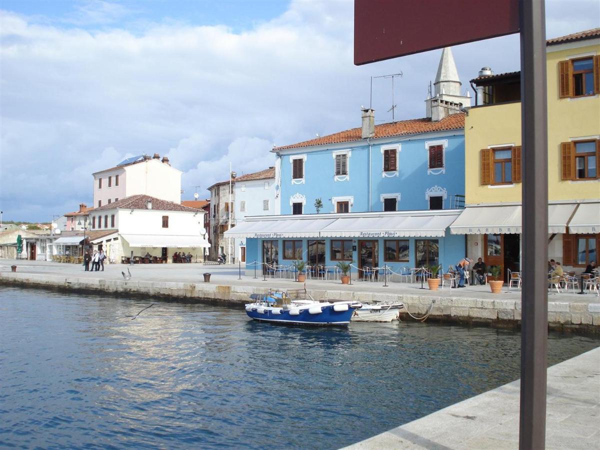 Lovely Fazana Apartments 400M From The Sea Exterior photo